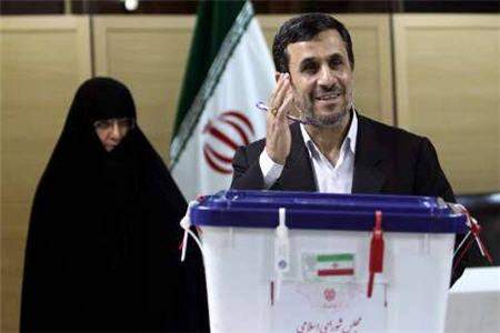 فتح ابواب الترشح للانتخابات الرئاسية الايرانية في منتصف حزيران المقبل