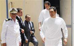 إطلاق سراح نجلي الرئيس المصري السابق حسني مبارك