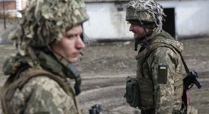 سلطات أوكرانيا أعلنت تحرير 12 جنديًا و14 مدنيًا بإطار تبادل أسرى مع روسيا