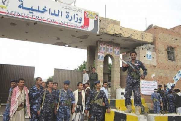 داخلية اليمن:ليتدخل التحالف العربي ضد ممارسات المجلس الانتقالي الجنوبي بعدن