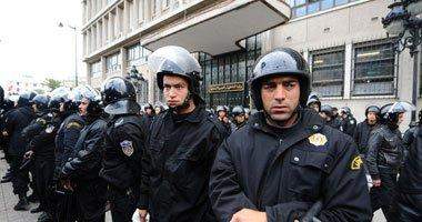 القبض على 27 عنصرا ممن شاركوا باقتحام مركزالحرس الوطني في منوبة بتونس