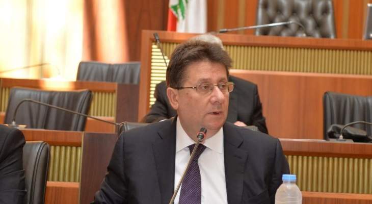 كنعان: الحكومة مطالبة بالحصول من مصرف لبنان على إجابة بخصوص رفع قيمة السحوبات بالدولار قبل نهاية الشهر