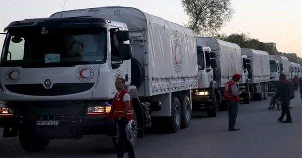 قافلة مساعدات إنسانية تستعد للدخول إلى الغوطة الشرقية