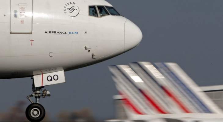 طيران "اير فرانس" يخسر 170 مليون يورو بسبب اضراب موظفيه