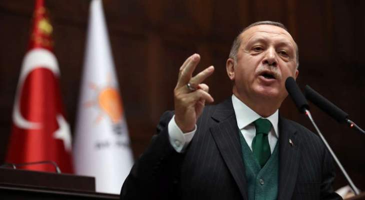 أردوغان يدعو الشعب التركي إلى تأجيل المصافحة والمعانقة حاليا بسبب كورونا