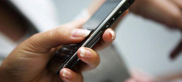 مصادر النشرة تحذّر المواطنين من الدخول إلى روابط ترسل عبر رسائل نصية على هواتفهم