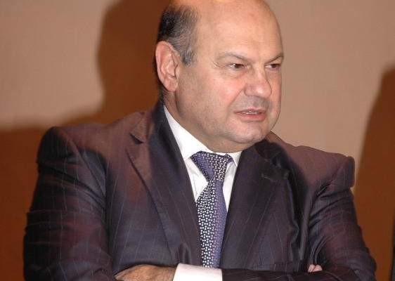 مصادر الكتلة الشعبية للاخبار: سكاف طلب من رئيس بلدية زحلة الاستقالة