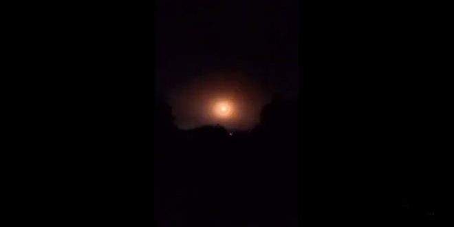 &quot;سانا&quot;: الدفاع الجوي السوري تصدى لصواريخ اسرائيلية في محيط مدينة حلب