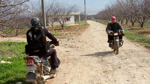 الجيش: إحباط محاولات تهريب وتوقيف 25 شخصاً على الحدود اللبنانية - السورية الشمالية والشرقية