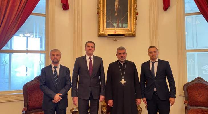 المطران سويف إلتقى السفير الروماني: لا بد من دعم لبنان في هذه الظروف الصعبة
