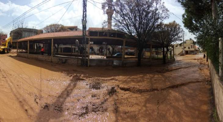 النشرة: دخول المياه الى المنازل في علي النهري نتيجة الامطار الغزيرة