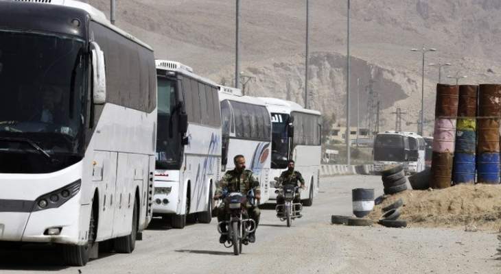 عشرات الحافلات ستنقل المدنيين من دمشق إلى حرستا بالغوطة الشرقية