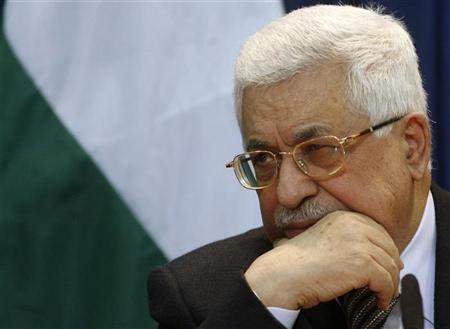 مصادر فلسطينية للشرق الاوسط:لقاء عباس بالرئيس القطري تناول اعادة اعمار غزة