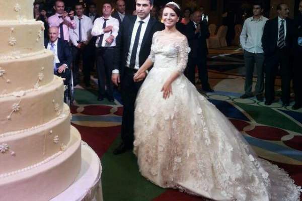 الزميلان عباس ضاهر وشيرلي المر احتفلا بزواجهما بحضور أكثر من 700 شخص