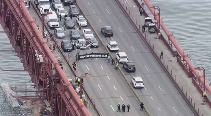 متظاهرون مؤيدون للفلسطينيين يغلقون جسر "غولدن غايت" في سان فرانسيسكو