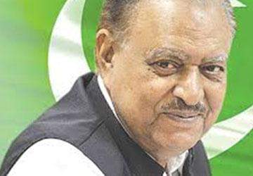 رئيس باكستان أكد إلتزام بلاده بالسلام على الصعيدين الإقليمي والدولي