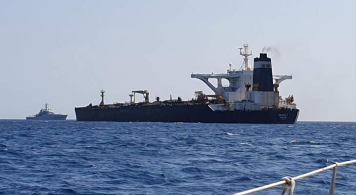 الناقلة الإيرانية أدريان 1 أفرغت حمولتها النفطية في ميناء سوري