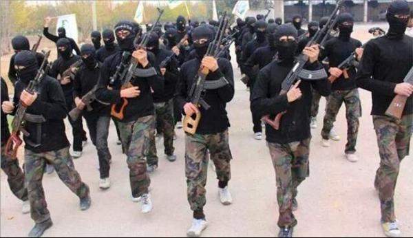 جيش الاسلام اعلن تدمير سيارتين لـ&quot;داعش&quot; في القلمون الشرقي 