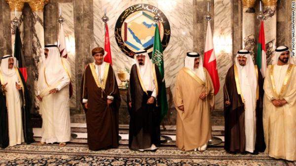 وزراء خارجية دول الخليج يعقدون اجتماعا في الدوحة الثلاثاء للتحضير للقمة الخليجية 