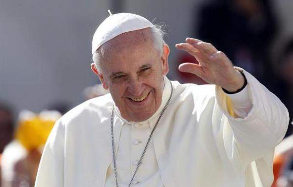 البابا فرنسيس يصل الى انقرة في زيارة تستمر ثلاثة ايام الى تركيا