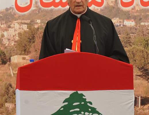 الأخبار: الراعي حمل سفراء الدول الخمس مسؤولية الفراغ الرئاسي في لبنان