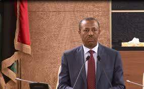 رئيس الحكومة الليبية للمسلحين: سنتواجد بالعاصمة إما بالسلم أو بالحرب  