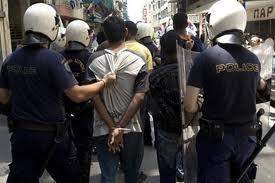 إعتقال 3 مواطنين أتراك  في اليونان للاشتباه بانتمائهم الى تنظيم إرهابي