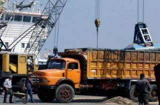 ترشيشي: اكثر من 250 شاحنة لبنانية عالقة على الحدود بين الاردن وسوريا