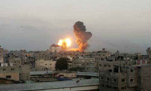 الاخبار: هدنة إنسانية تبدأ اليوم بغزة من العاشرة صباحا حتى الثالثة مساء