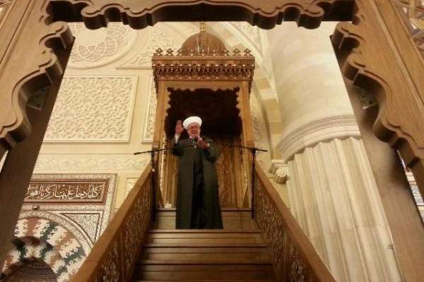 سوسان بخطبة العيد:للقاء الحضارة الاسلامية والمسيحية لبناء الشرق الموحد