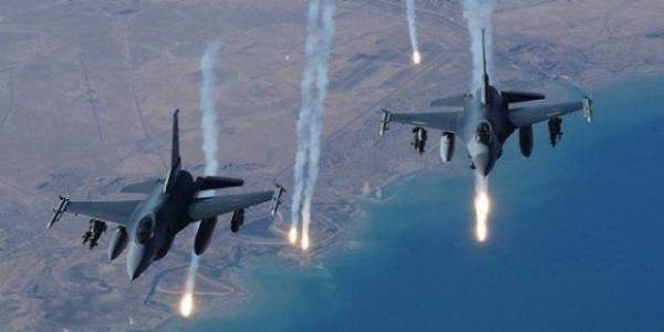 الطائرات الاميركية شنت غارة على موقع لداعش قرب بغداد لاول مرة