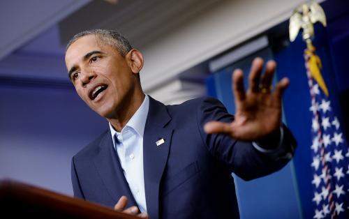 أوباما وافق على شن ضربات جوية في العراق لايصال مساعدات لبلدة آمرلي