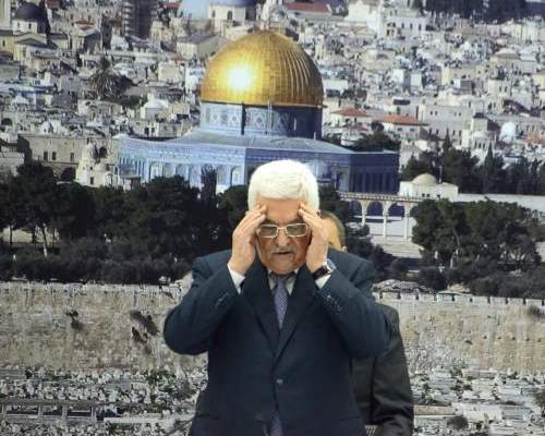 الشرق: الفلسطينيون يترقبون اللقاء المرتقب بالدوحة لوحدة &quot;فتح&quot; و&quot;حماس&quot;
