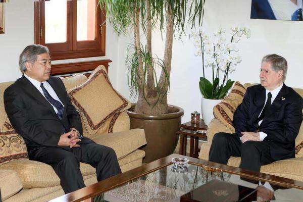 السفير الياباني زار الجميل: مستعدون للتعاون مع لبنان لضبط الحدود