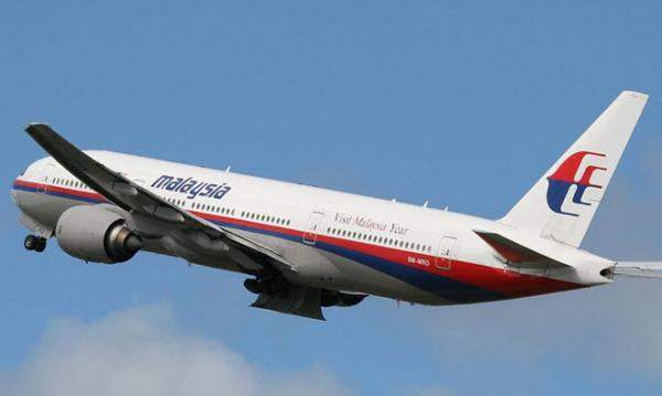 الطائرة الماليزية أسقطها عدد كبير من الاجسام الفائقة السرعة