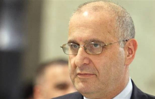 عراجي: مستوردو الأدوية يطالبون مصرف لبنان بمبلغ 370 مليون دولار من أجل الاستيراد