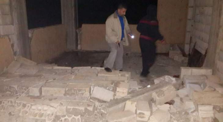 النشرة: 3 جرحى سوريين إثر انهيار سقف ورشة قيد الانشاء في بلدة رشعين 