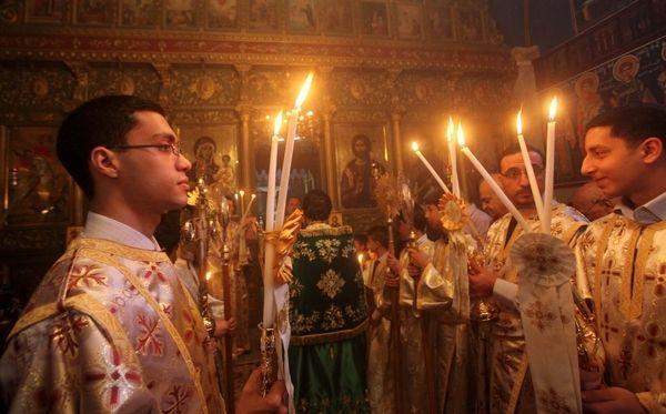 الكنيسة الأرثوذكسية تلتزم الحياد في الانتخابات البرلمانية المصرية