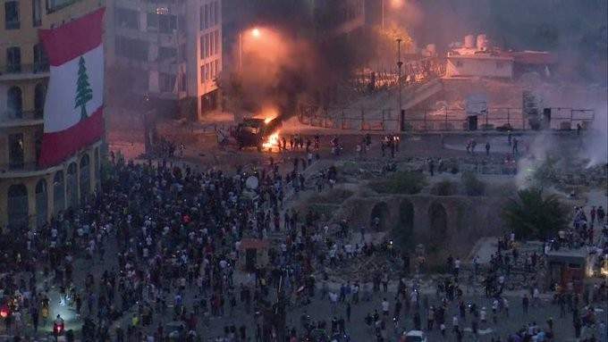 الجمعية الطبية الإسلامية: 490 إصابة خلال التظاهرات بساحة الشهداء وسط بيروت