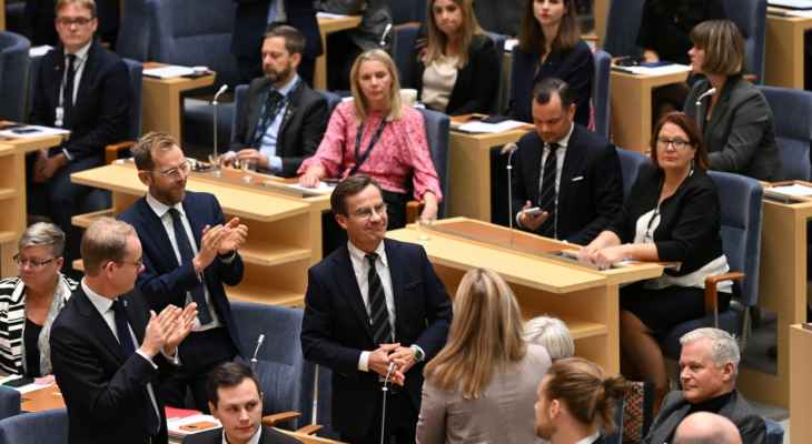 البرلمان السويدي ينتخب الزعيم المحافظ أولف كريسترسون رئيسا للوزراء بدعم من اليمين المتشدد