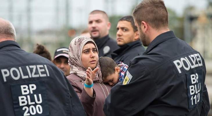 سلطات تشيكيا إستقبلت 12 لاجئا وترفض إستقبال الـ 1600 الباقين