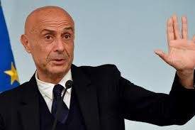 وزير داخلية إيطاليا:أنفقنا 200 مليون يورو لمواجهة الهجرة من جنوب ليبيا