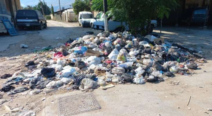 شكاوى من تكدس النفايات في المنية ومطالبات برفعها