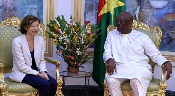 بارلي جددت لرئيس بوركينا فاسو دعم فرنسا لقوة مجموعة دول الساحل الخمس