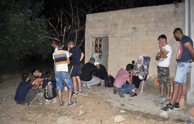 إنقاذ 13 سوريا في منزل غربي تركيا من يدي عصابة وعدتهم بتهريبهم لليونان