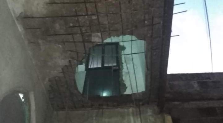 انهيار سقف منزل مأهول بمنطقة برج البراجنة واصابة احد سكانيه بجروح