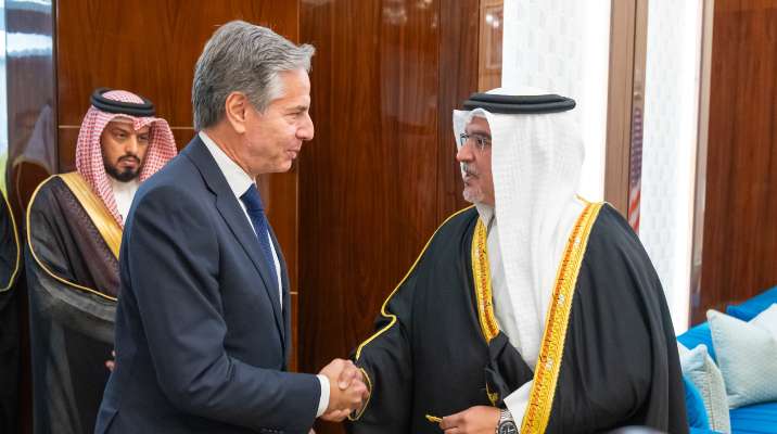 ولي عهد البحرين أكد أمام وزير خارجية أميركا أهمية حماية المدنيين ووقف التصعيد في غزة