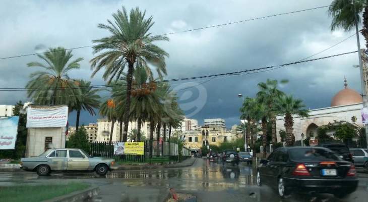 الأمطار بدأت بالهطول في طرابلس والمناطق المجاورة 