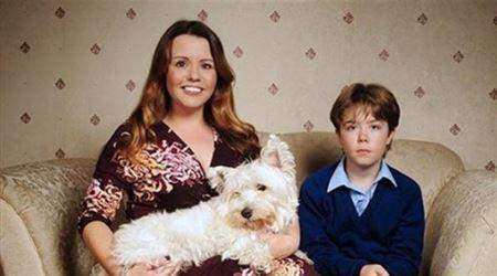 بريطانية تتفاخر بحبها لـ&quot;كلبها&quot; أكثر من ابنها