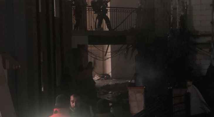 الدفاع المدني: إخماد الحريق بشكل تام داخل مبنى "KidzMondo" في البيال- بيروت والأضرار مادية
